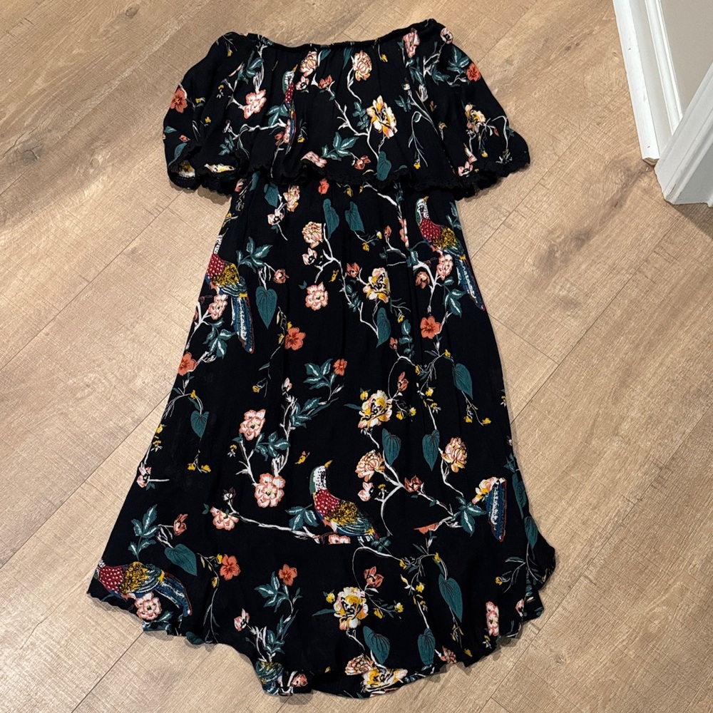 NWT Women’s strapless floral dress with cut out back